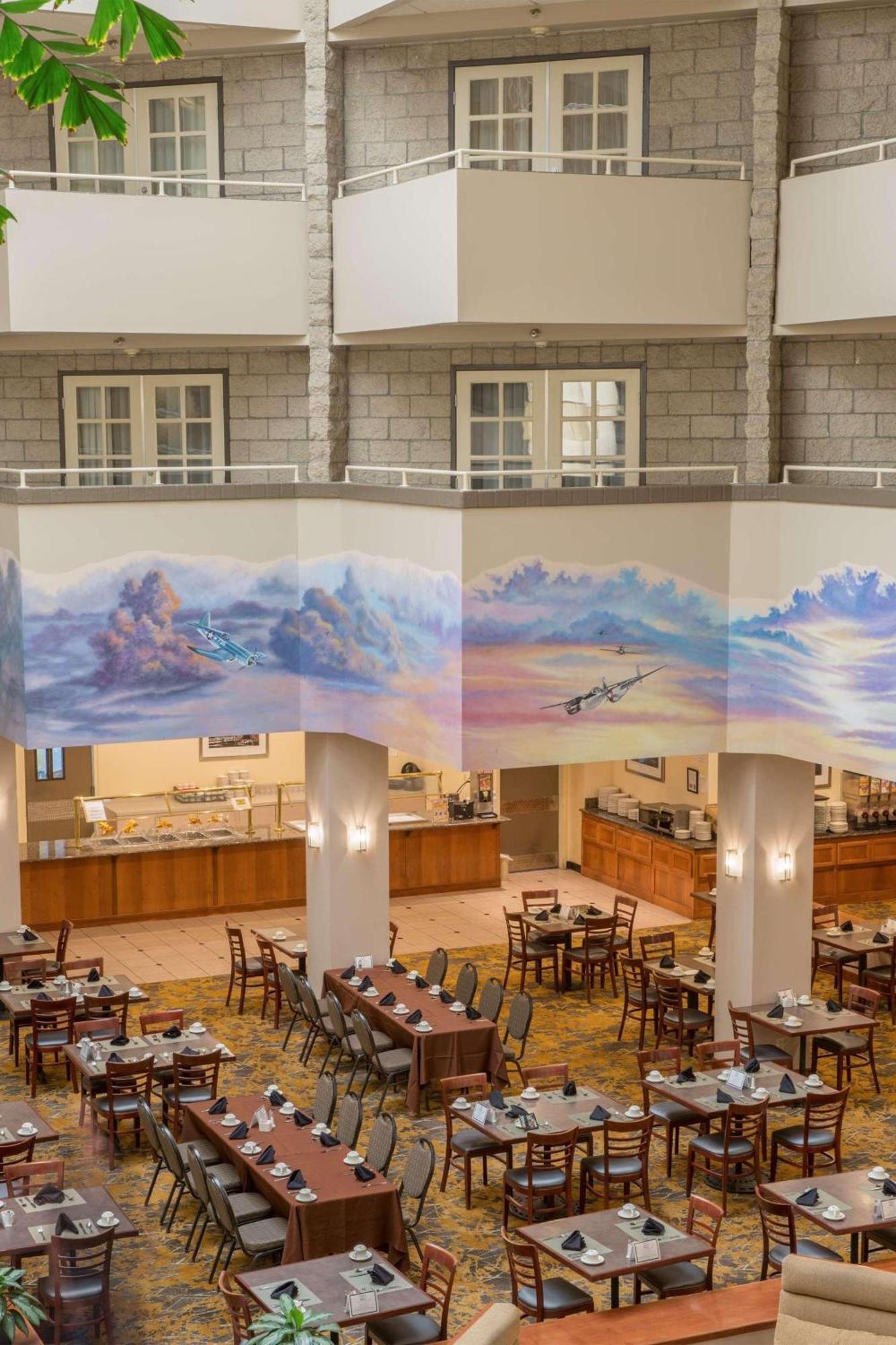 Radisson Hotel Santa Maria Екстер'єр фото